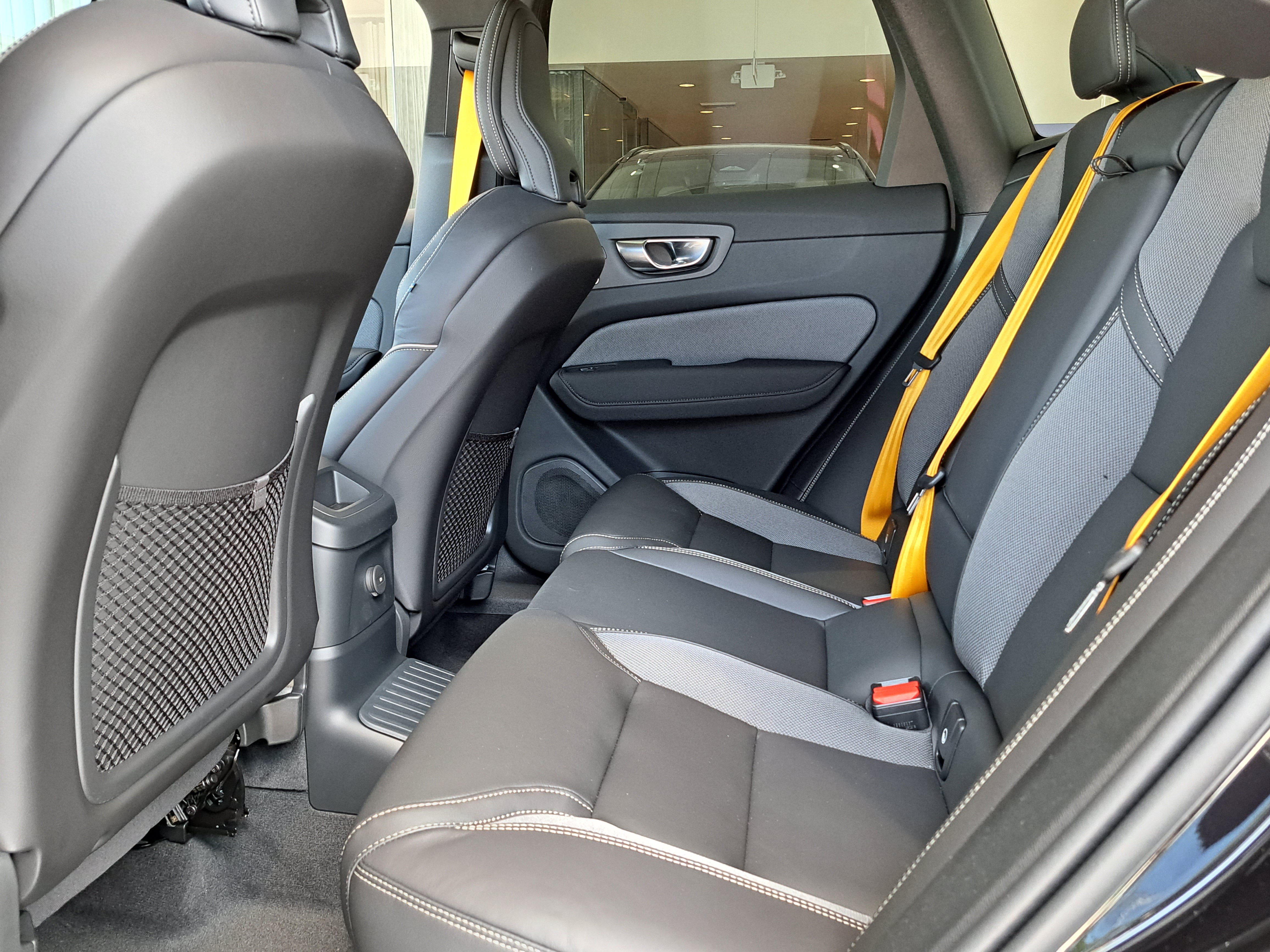 New 2026 Volvo XC60 T8 Polestar AWD/4WD image 7