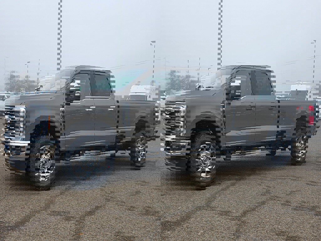 New 2026 Ford F350 Lariat w/ Chrome Package