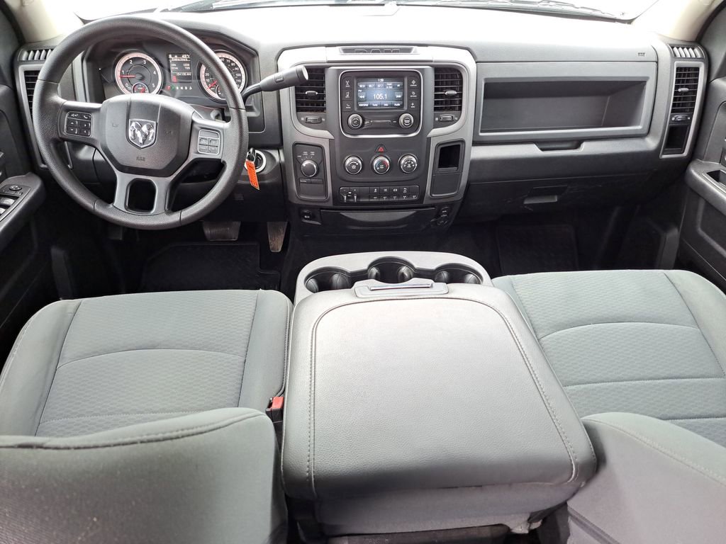 Used 2017 RAM 3500 Tradesman w/ Chrome Appearance Group image 13