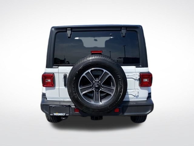 Used 2023 Jeep Wrangler Unlimited Sahara w/ LED Lighting Group AWD/4WD image 4