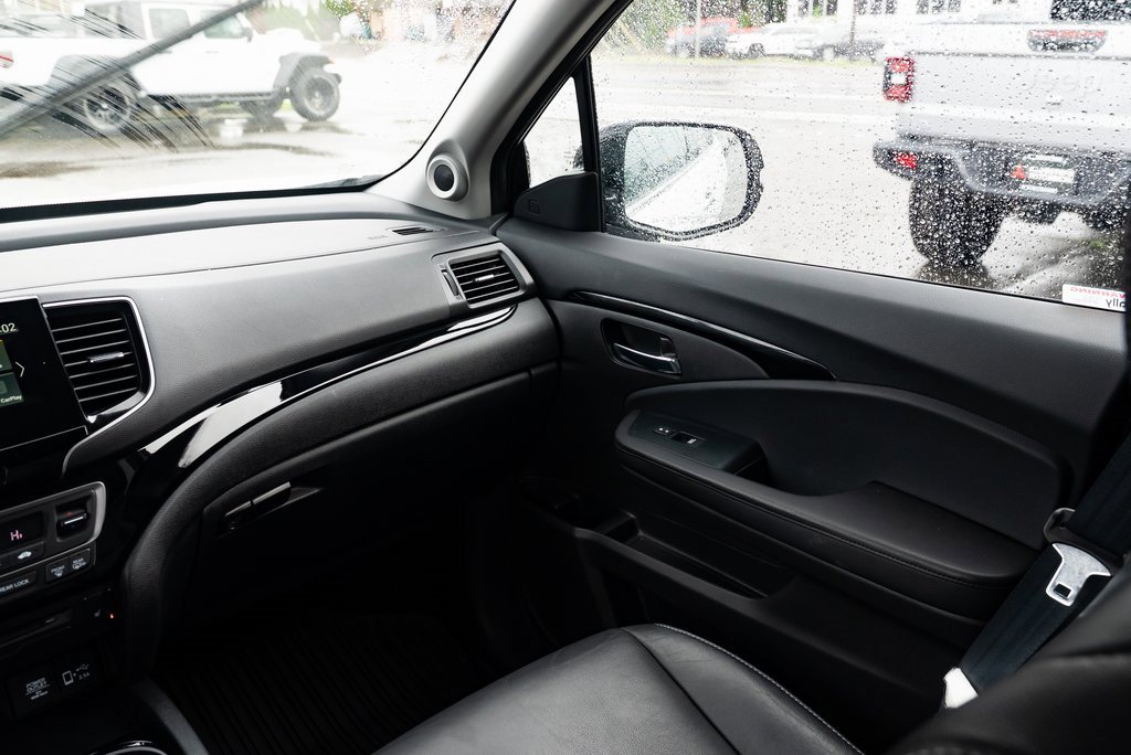 Used 2022 Honda Pilot Touring image 10