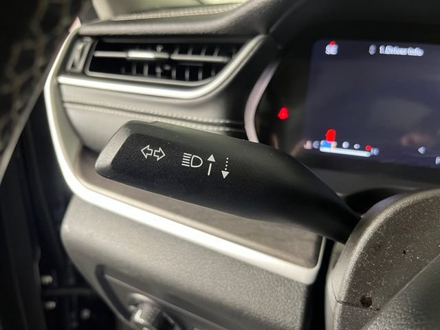 Used 2023 Jeep Grand Cherokee L Limited AWD/4WD image 23