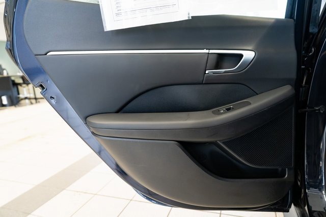 Used 2022 Hyundai Sonata Blue image 24