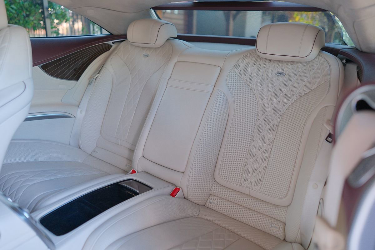 Used 2019 Mercedes-Benz S 560 Sedan image 31