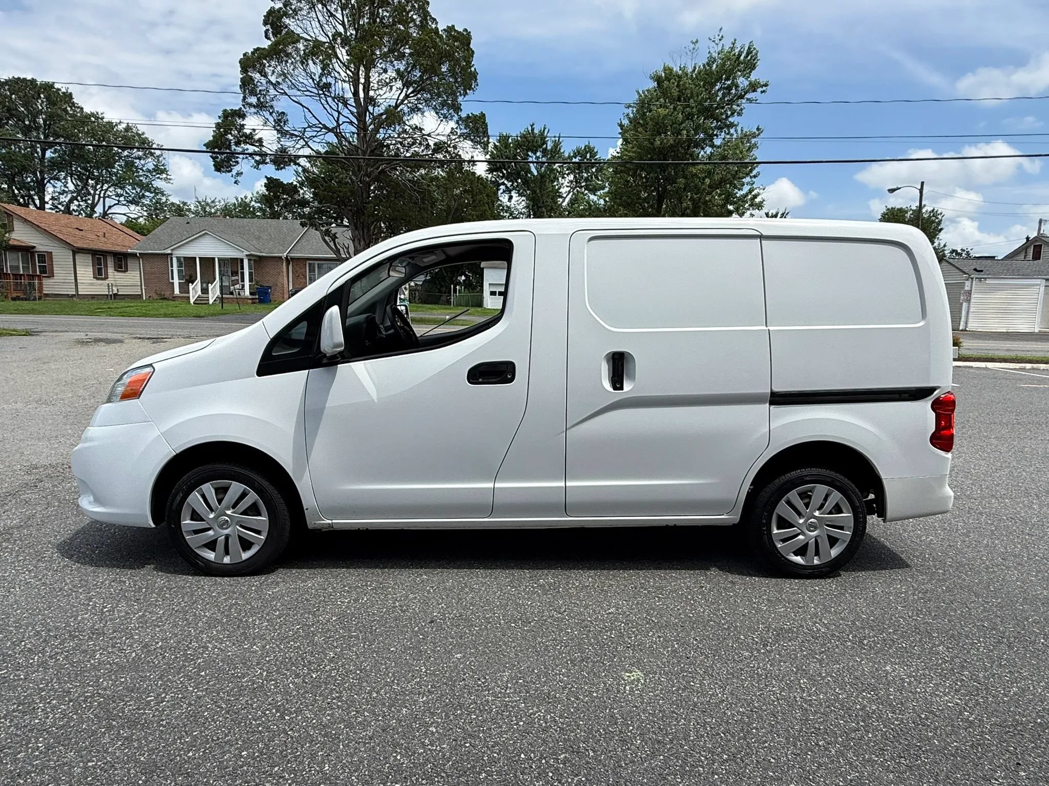 Used 2021 Nissan NV200 SV w/ Back Door Glass Package FWD image 17