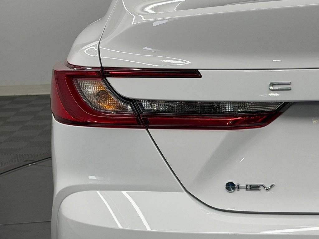 Used 2026 Toyota Camry LE w/ Convenience Package FWD image 13