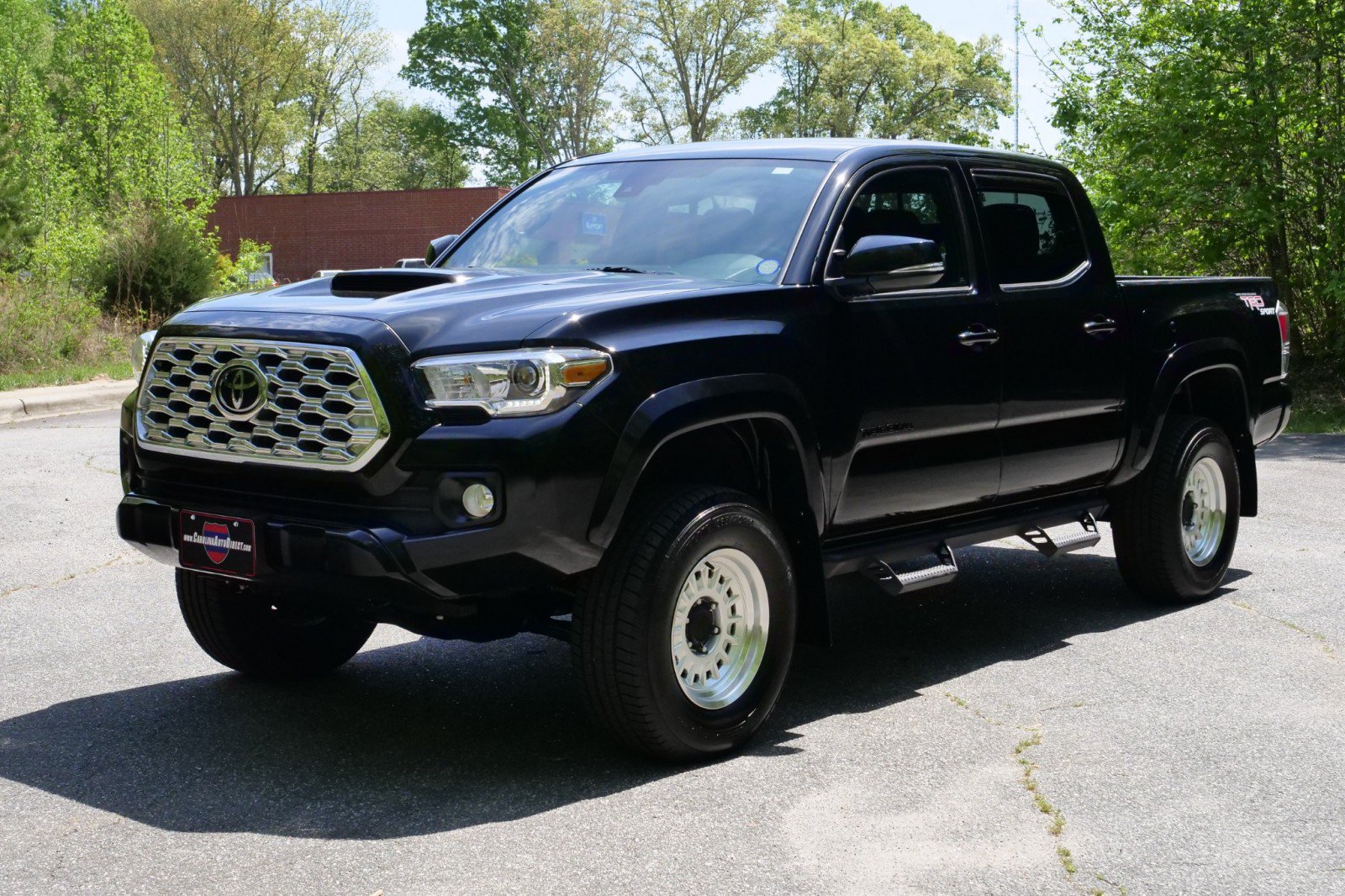 Used 2022 Toyota Tacoma TRD Sport AWD/4WD image 6
