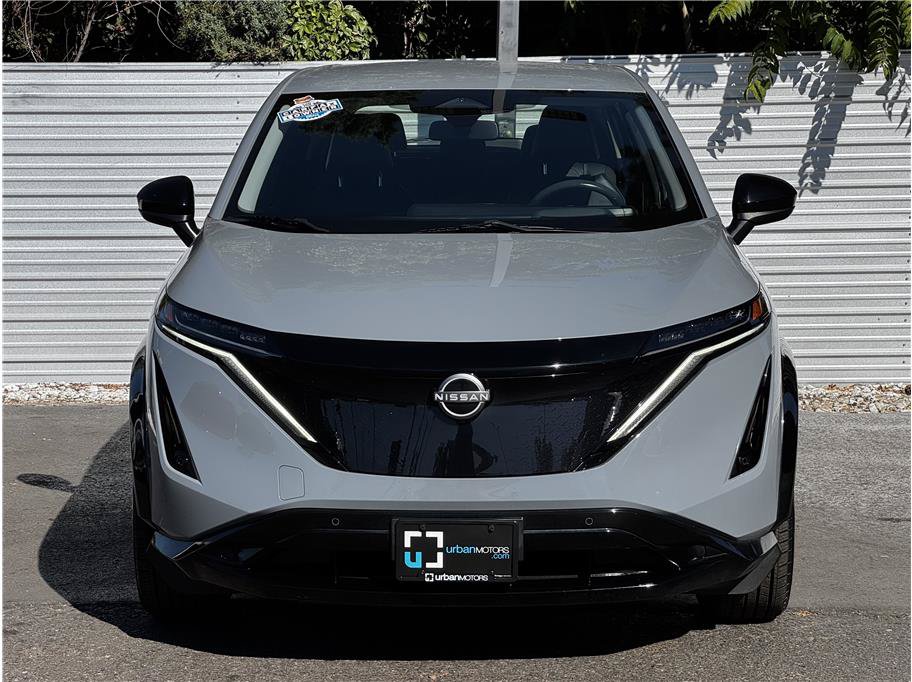 Used 2024 Nissan Ariya AWD image 7