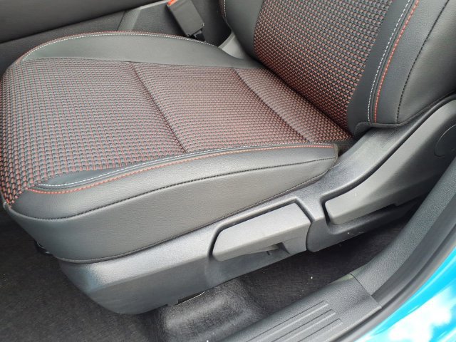 New 2026 Nissan Kicks SR FWD image 5