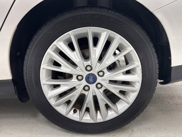 Used 2017 Ford Focus Titanium w/ Titanium Technology Package image 30