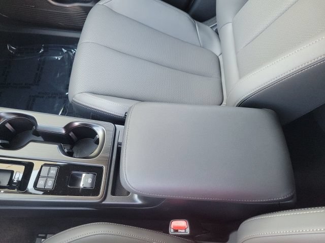 Certified 2026 Subaru Outback Limited AWD/4WD image 21