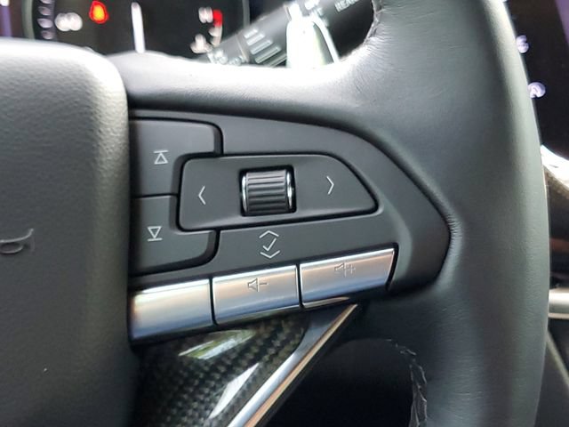 Used 2025 Cadillac XT6 Sport w/ Technology Package AWD/4WD image 23