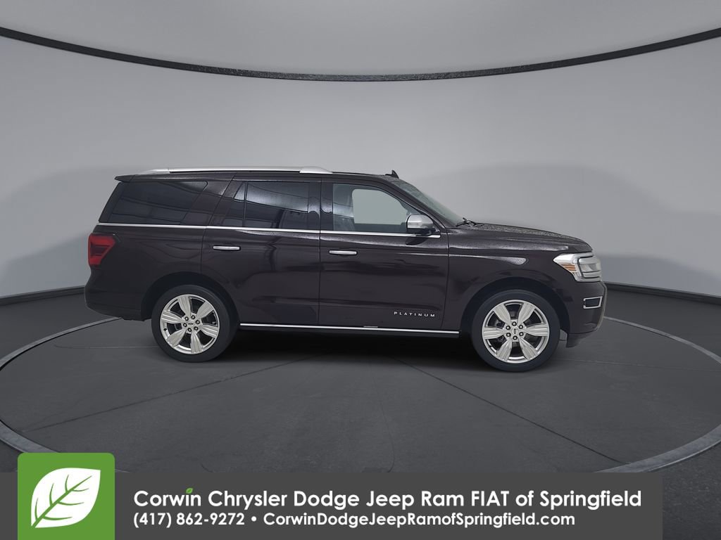 Used 2023 Ford Expedition Platinum AWD/4WD image 17