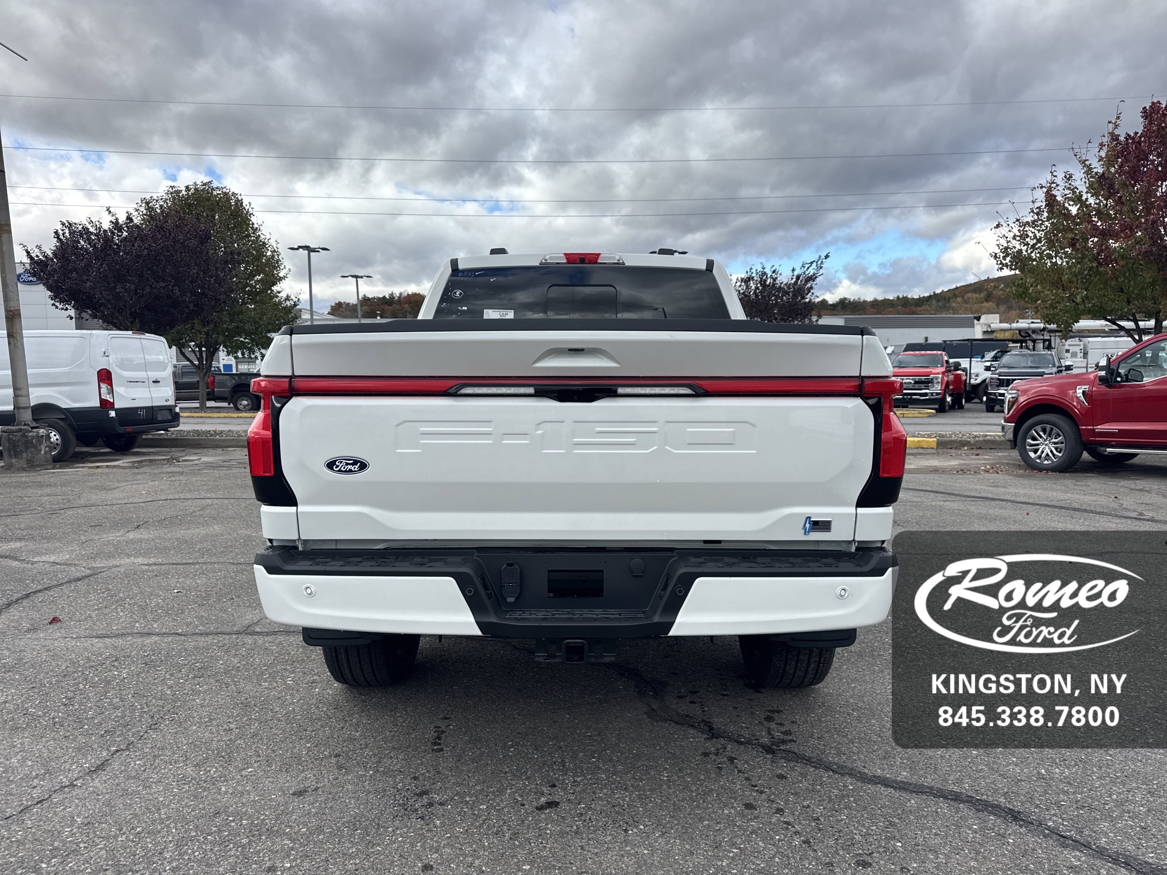 New 2025 Ford F150 Lightning Platinum image 7