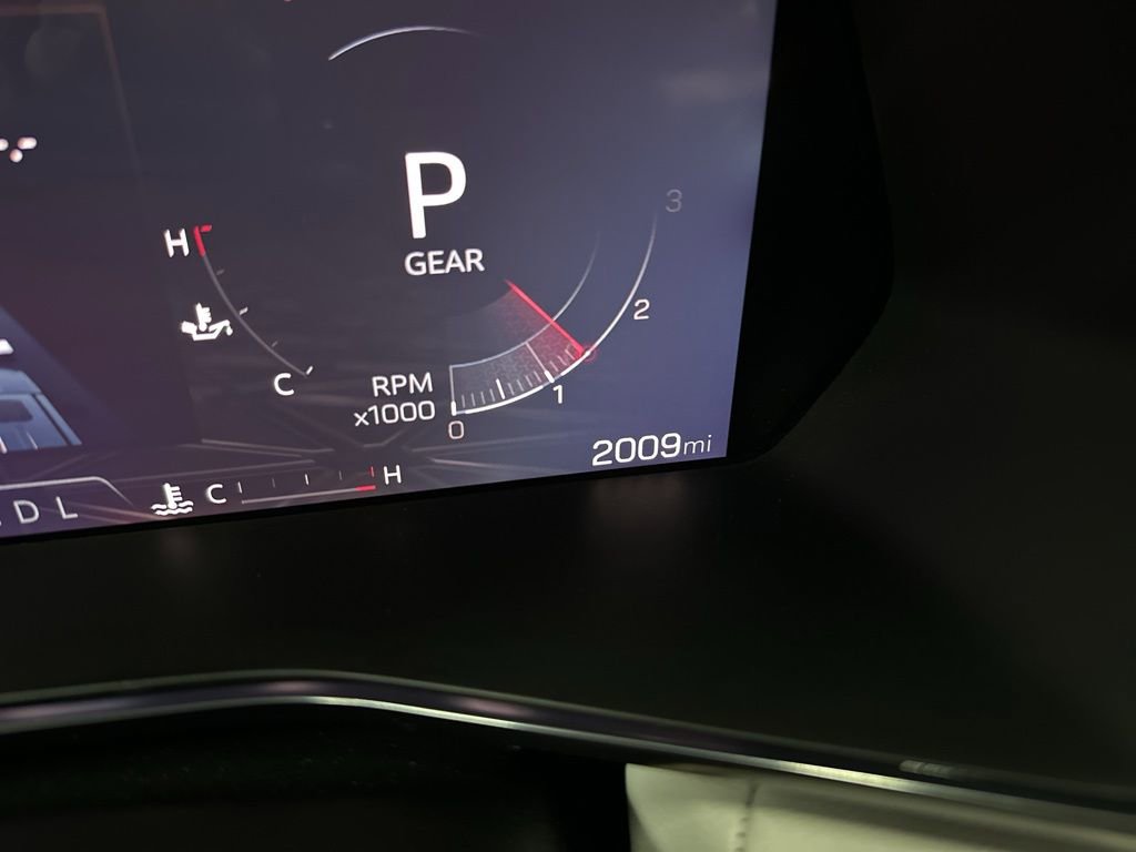 Used 2025 GMC Canyon AT4 w/ AT4X Package image 26