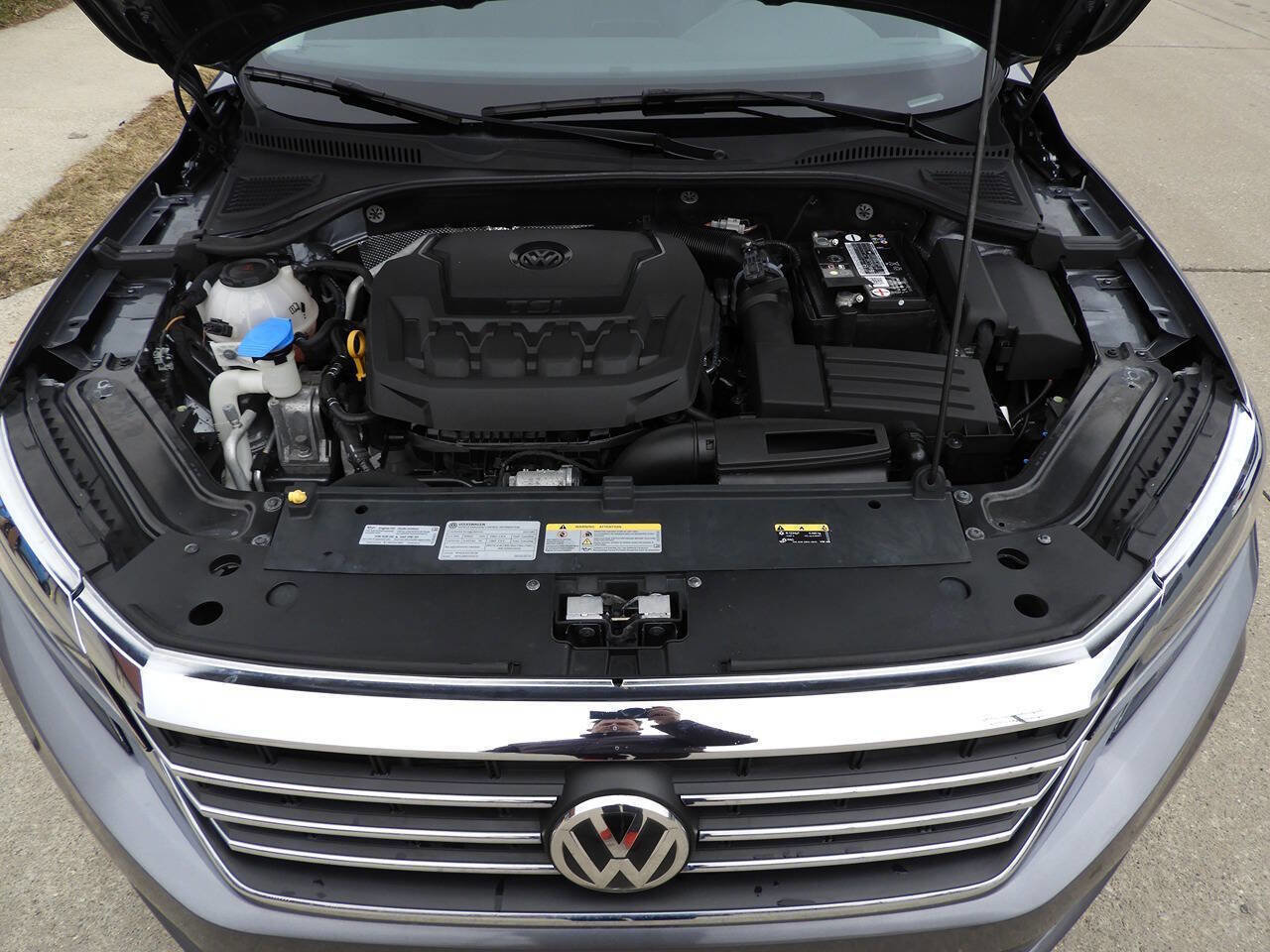 Used 2021 Volkswagen Passat 2.0T S w/ Luggage Net & Mats Package image 41