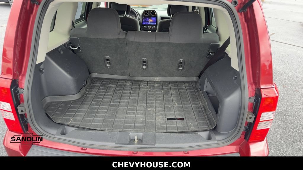 Used 2015 Jeep Patriot Sport w/ Power Value Group FWD image 20