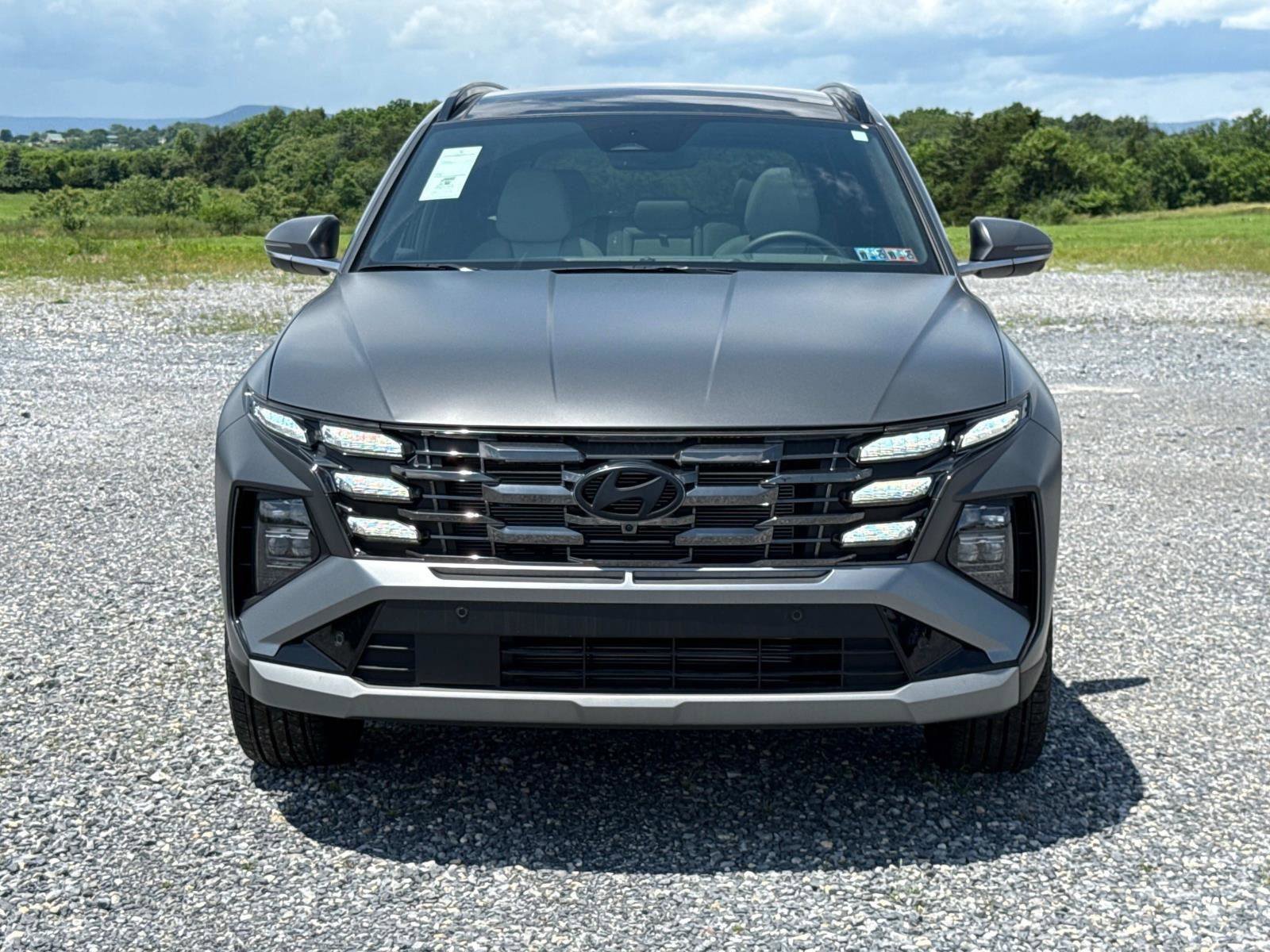 New 2025 Hyundai Tucson Limited image 18