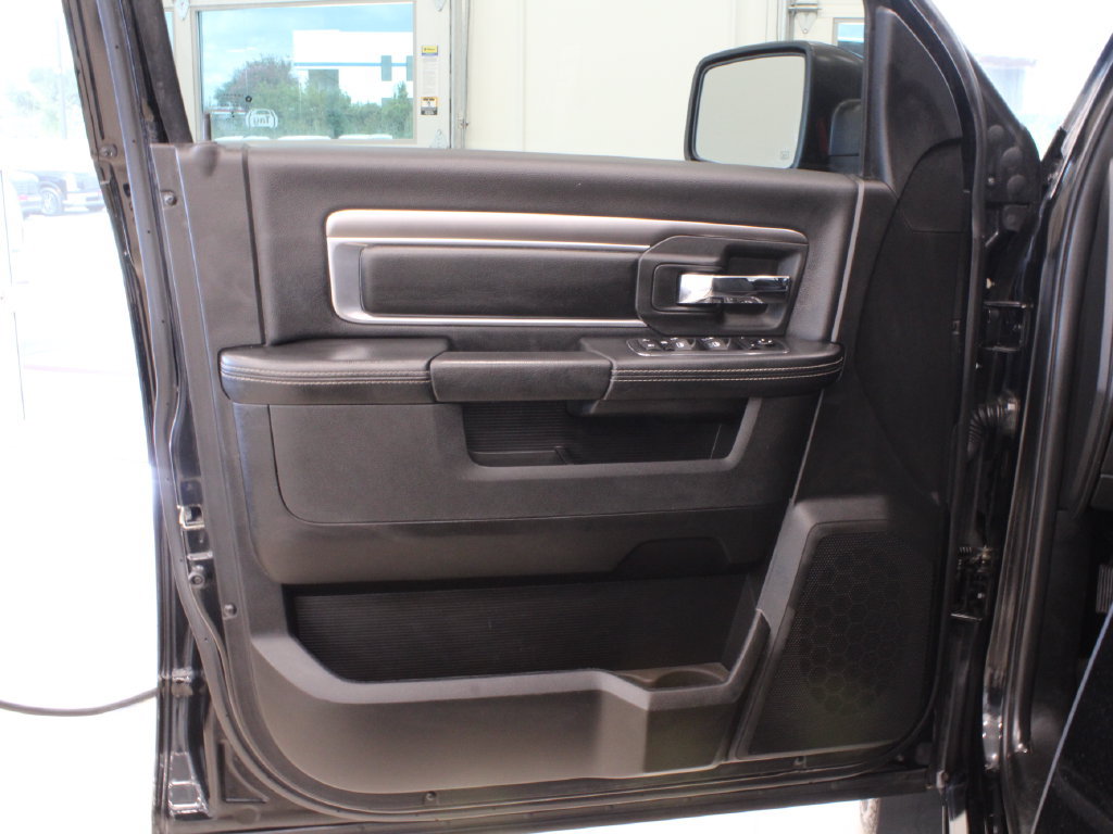 Used 2021 RAM 1500 Warlock AWD/4WD image 11