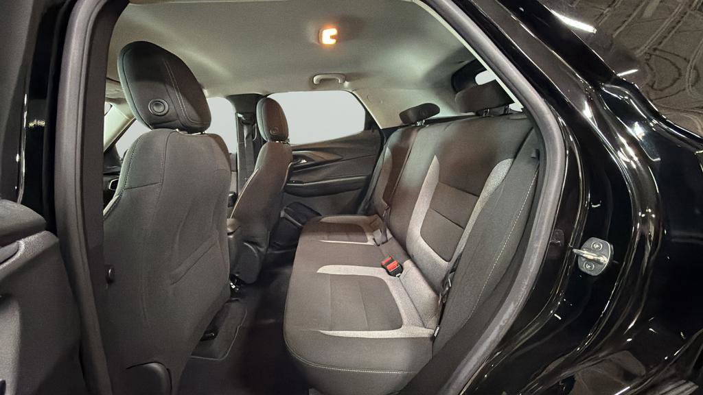 Used 2023 Chevrolet TrailBlazer LT FWD image 25
