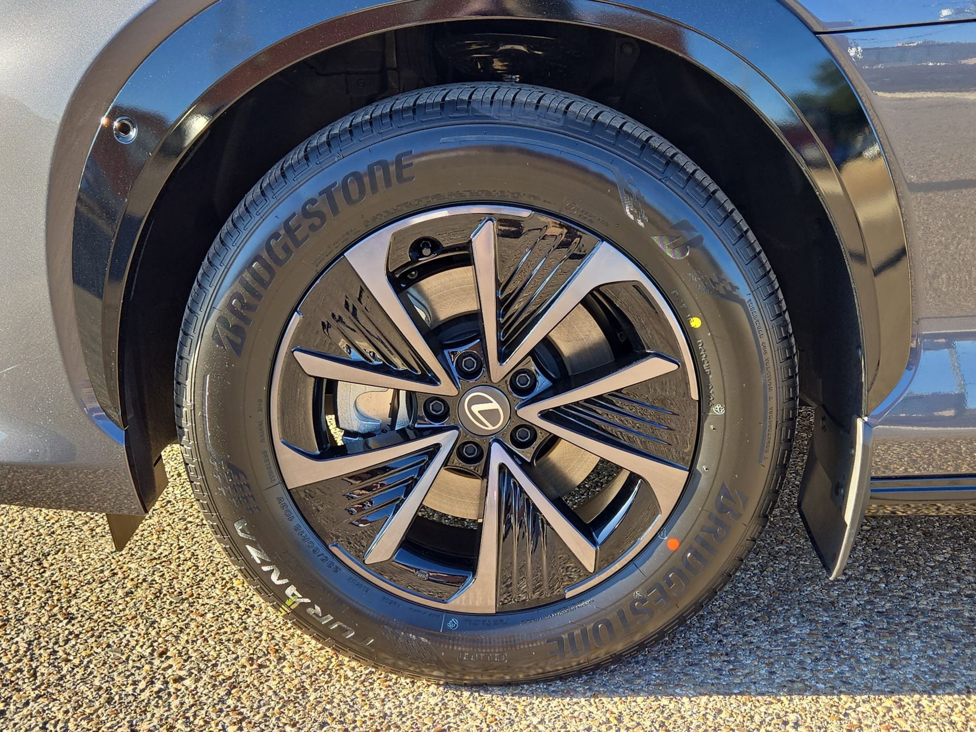 New 2026 Lexus RZ 450e AWD image 11