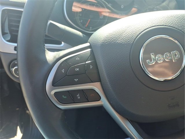 Used 2019 Jeep Cherokee Limited w/ Technology Group image 14