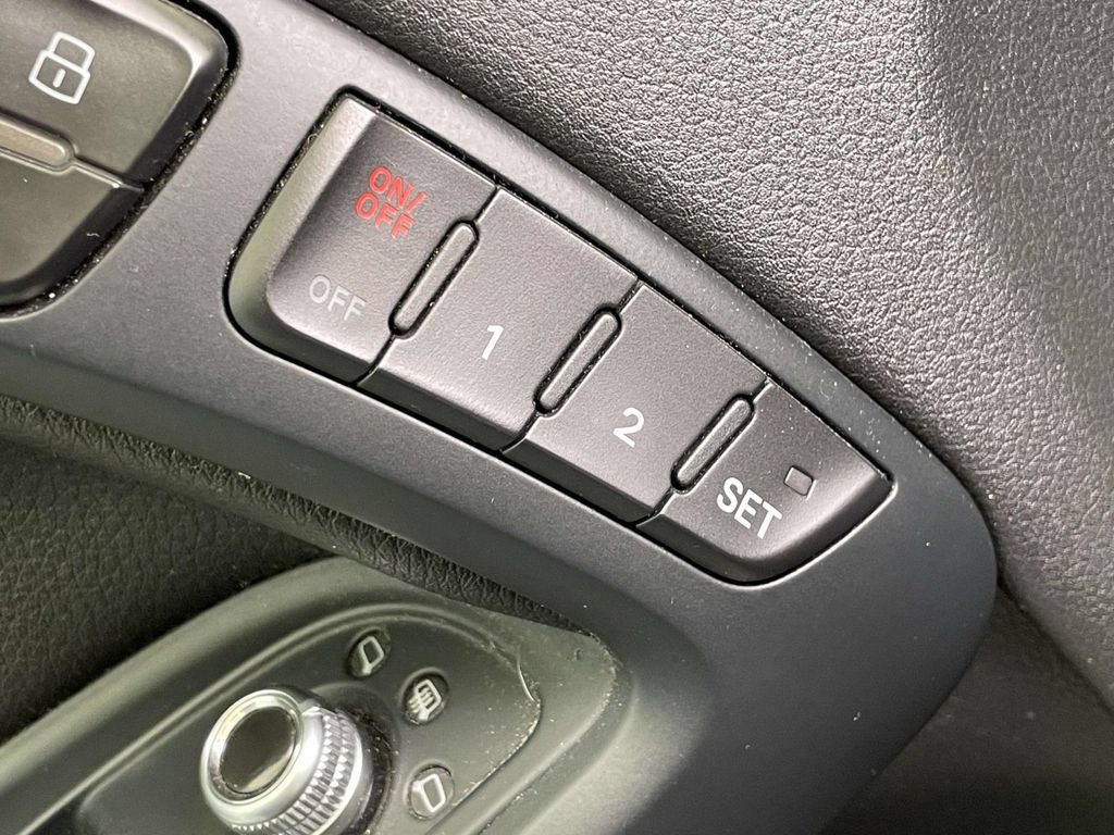 Used 2013 Audi S5 Prestige w/ Prestige Pkg AWD/4WD image 28