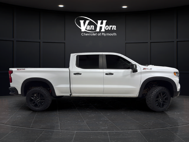 Used 2022 Chevrolet Silverado 1500 LT Trail Boss w/ LT Trail Boss Premium Package AWD/4WD image 8