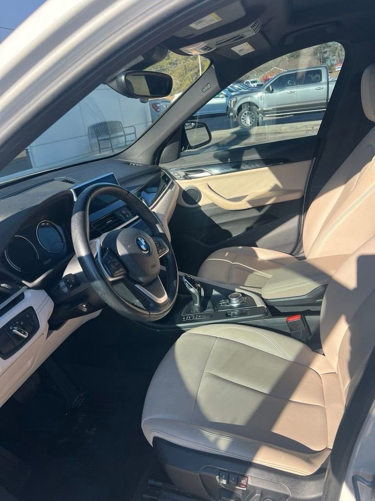 Used 2021 BMW X1 sDrive28i w/ Convenience Package image 13