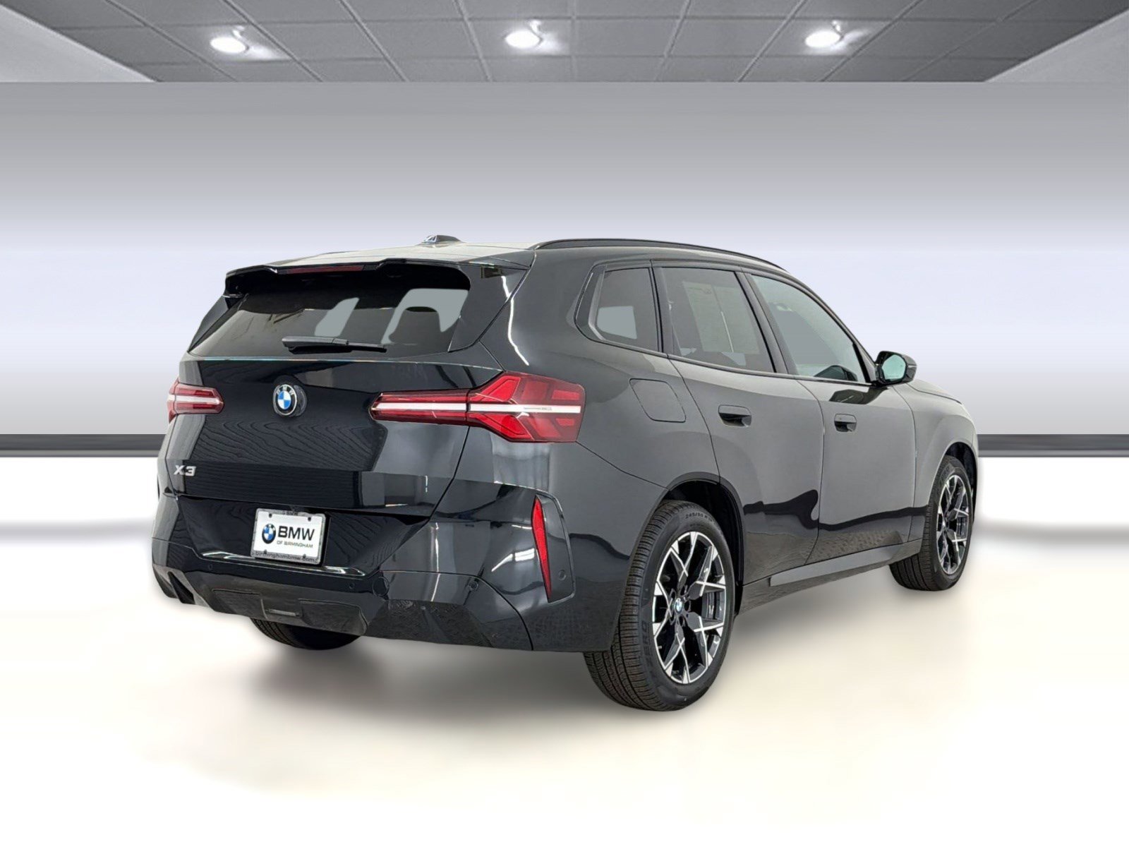 Used 2025 BMW X3 xDrive30i w/ Premium Package image 9