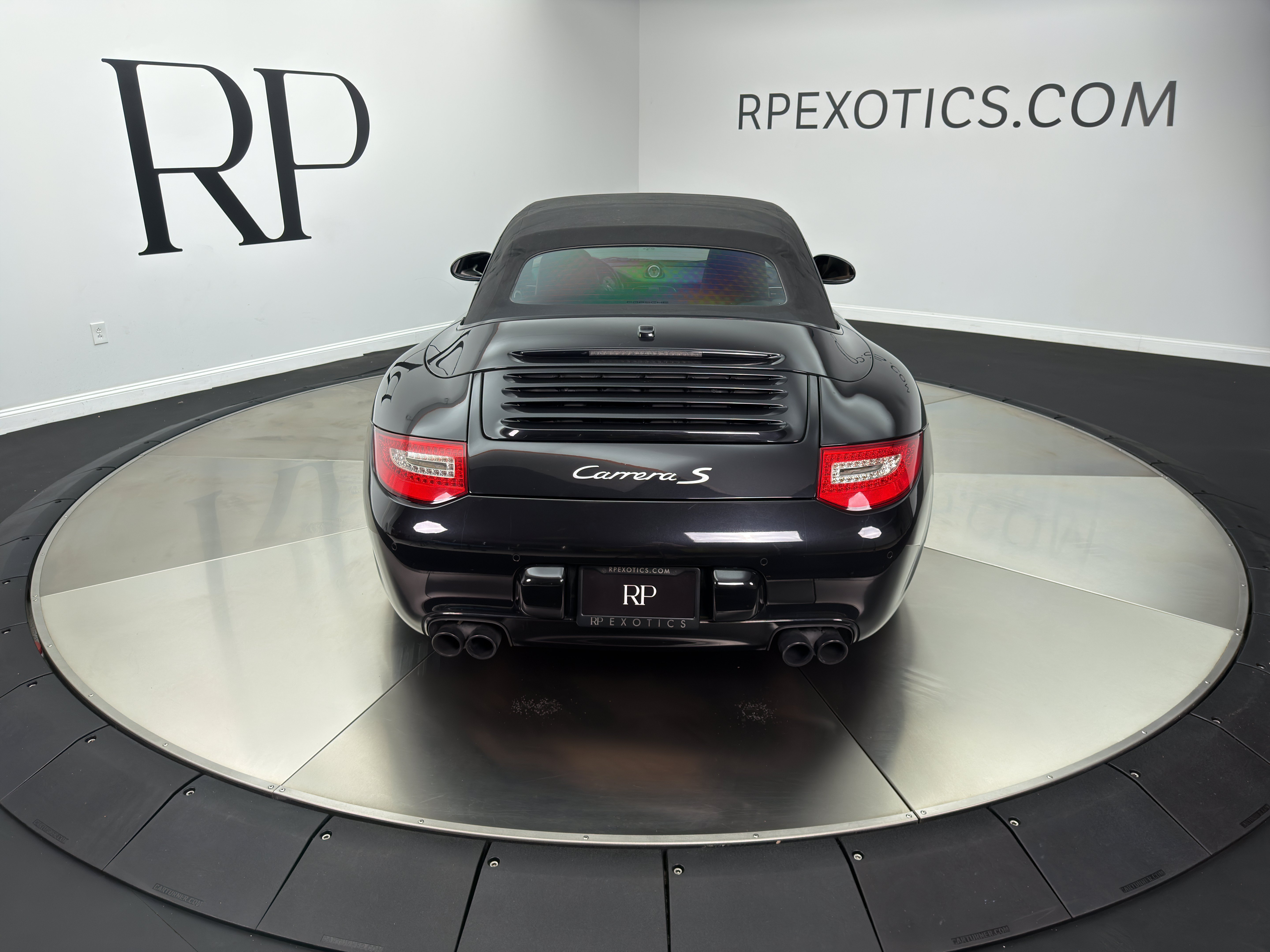 Used 2010 Porsche 911 Carrera S RWD image 15