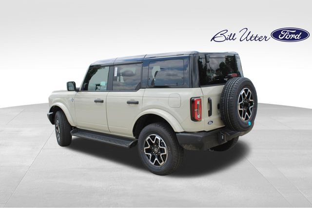 New 2026 Ford Bronco Outer Banks AWD/4WD image 4