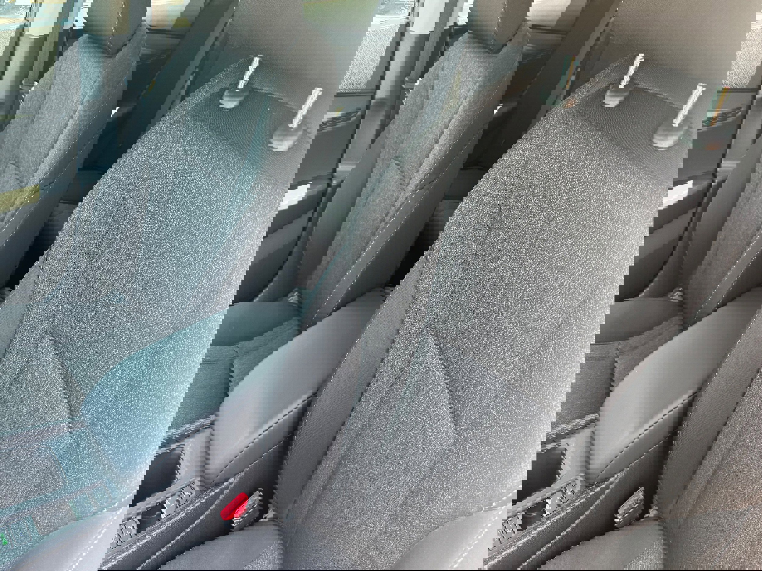 Used 2025 Honda Accord SE image 9