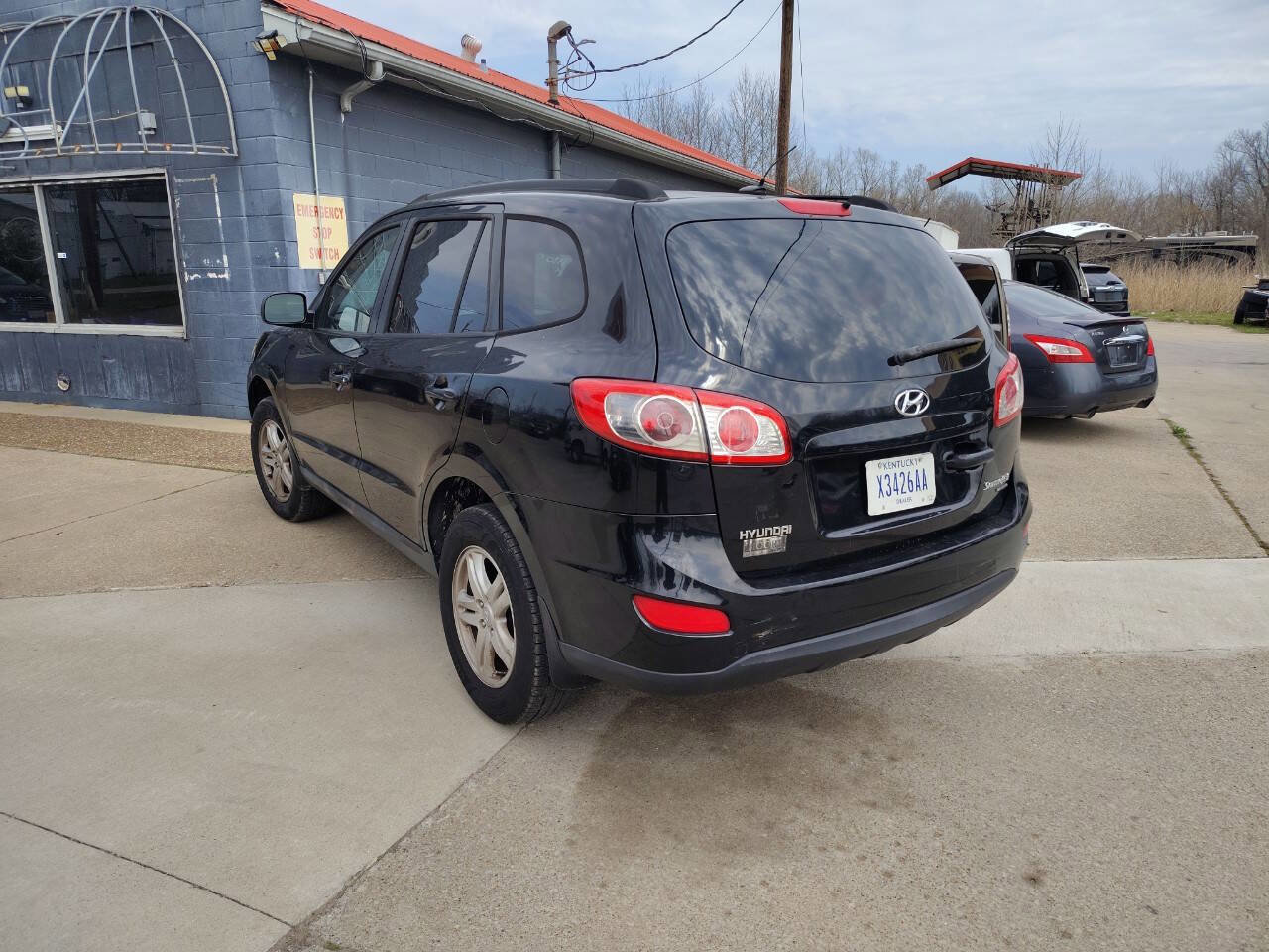 Used 2010 Hyundai Santa Fe GLS image 4
