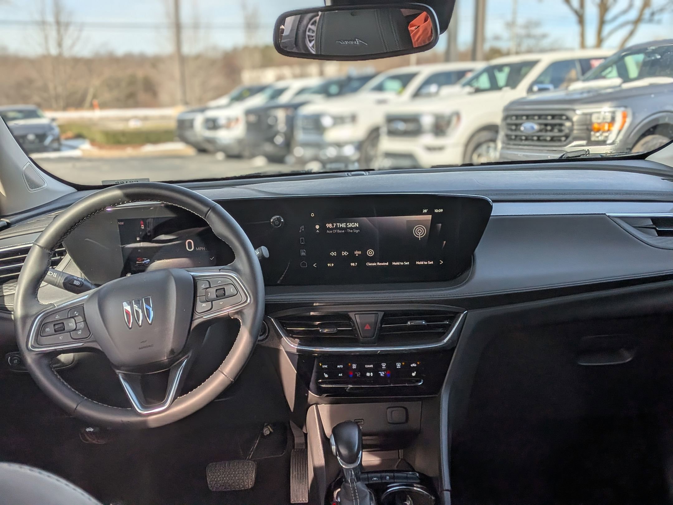 Certified 2024 Buick Encore GX Avenir w/ Avenir Convenience Package image 20