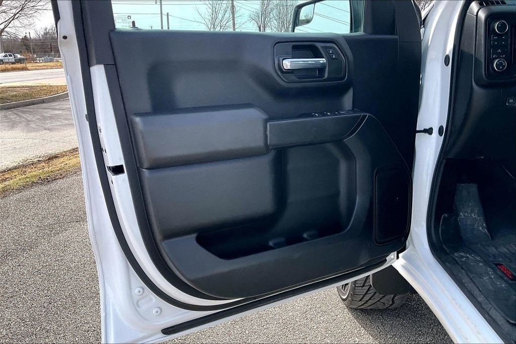 Used 2024 Chevrolet Silverado 1500 W/T w/ Z71 Off-Road Package image 22