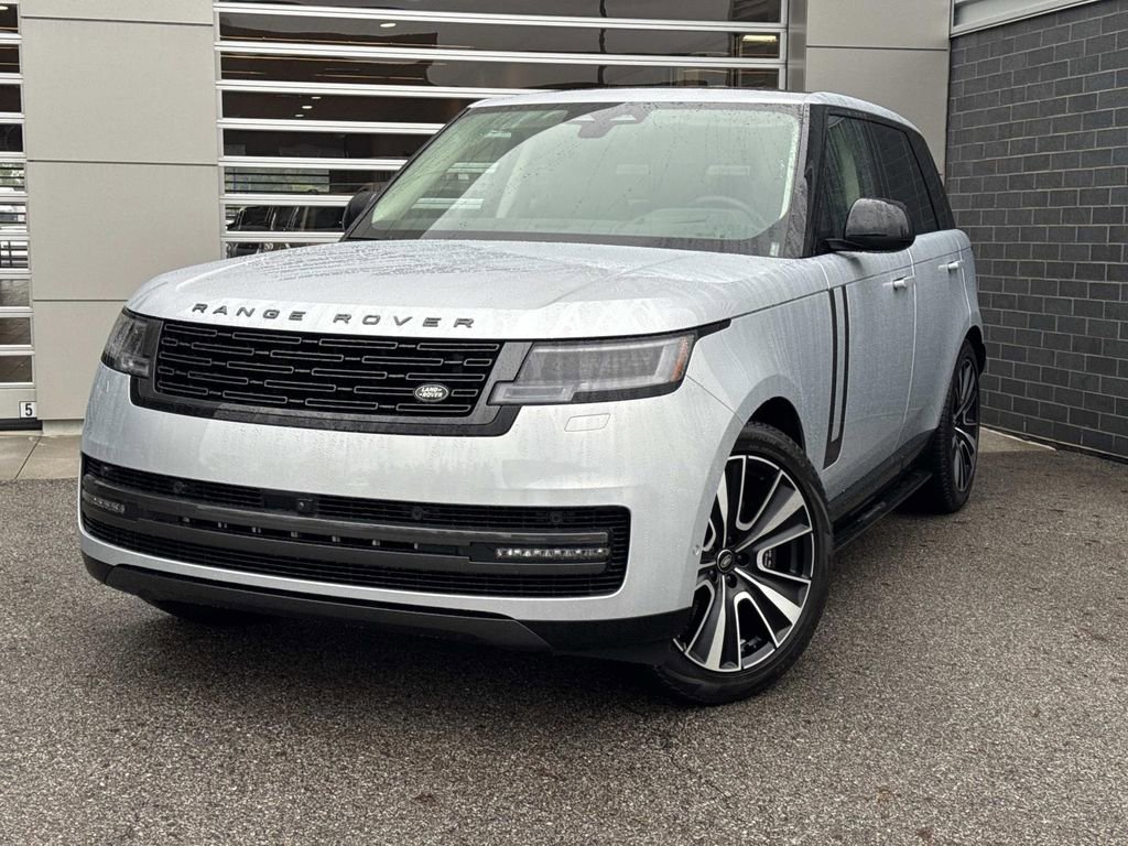 Used 2024 Land Rover Range Rover SE AWD/4WD image 1
