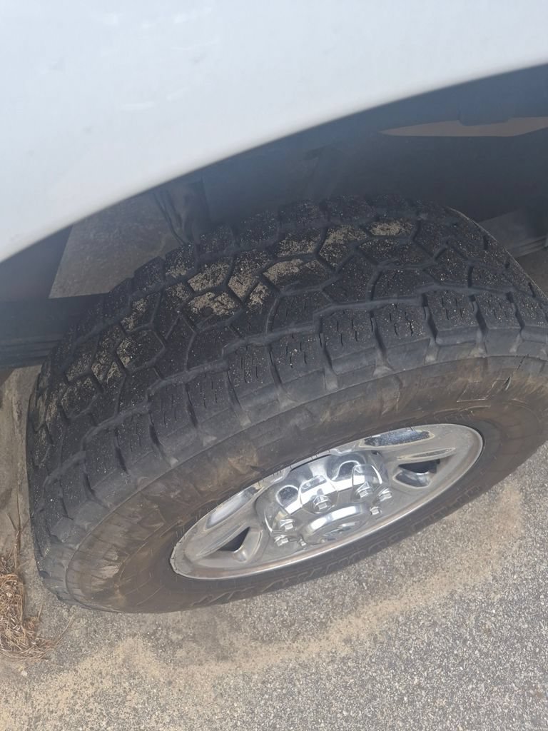 Used 2022 RAM 3500 Tradesman w/ Chrome Appearance Group AWD/4WD image 6