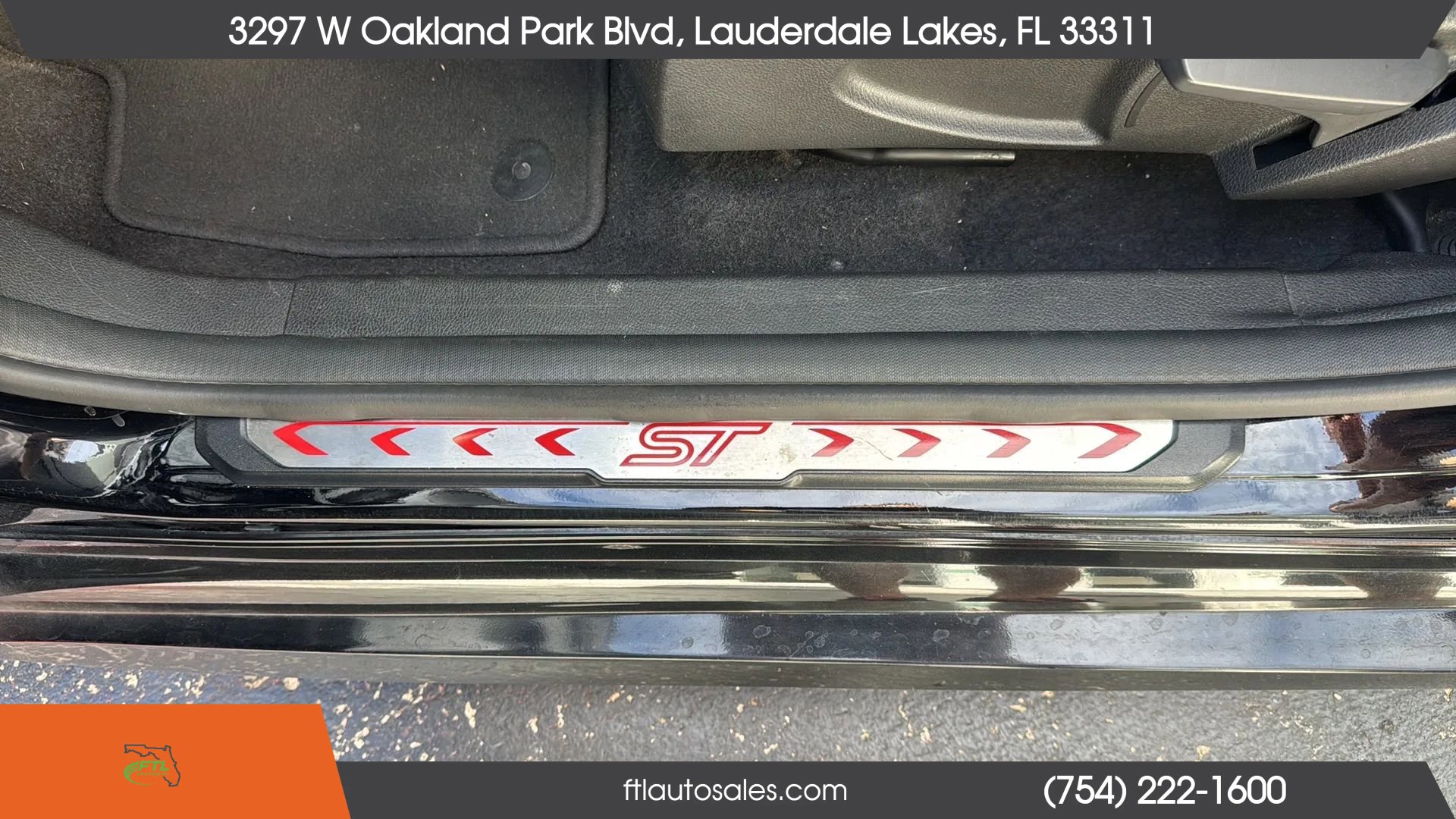 Used 2018 Ford Focus ST image 26