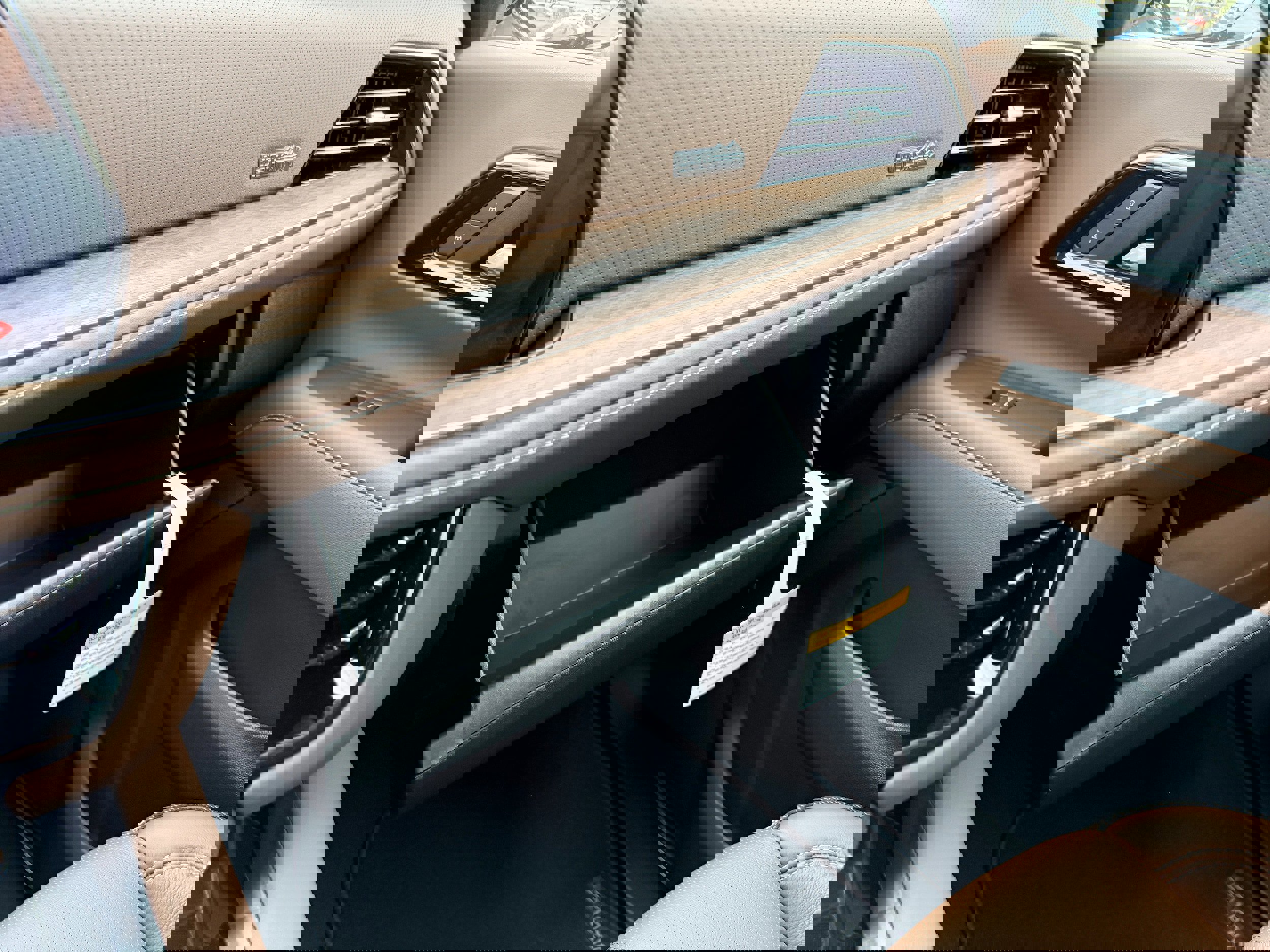 New 2026 Chevrolet Tahoe High Country w/ Sun And Tow Package image 19