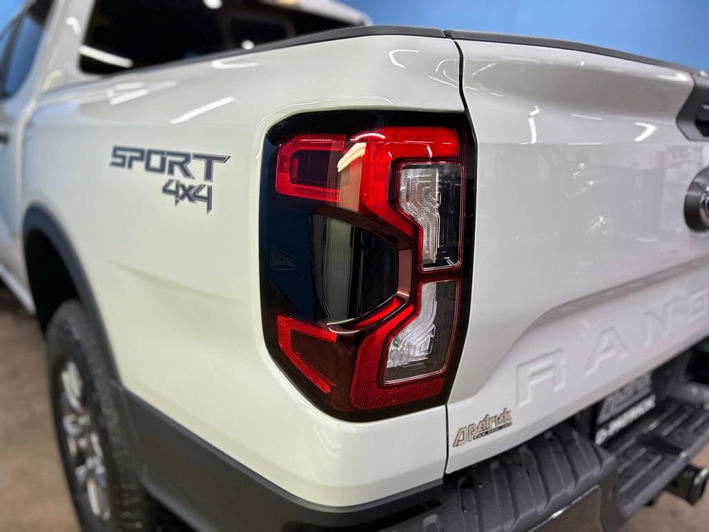 New 2026 Ford Ranger XLT w/ Equipment Group 301A High AWD/4WD image 9