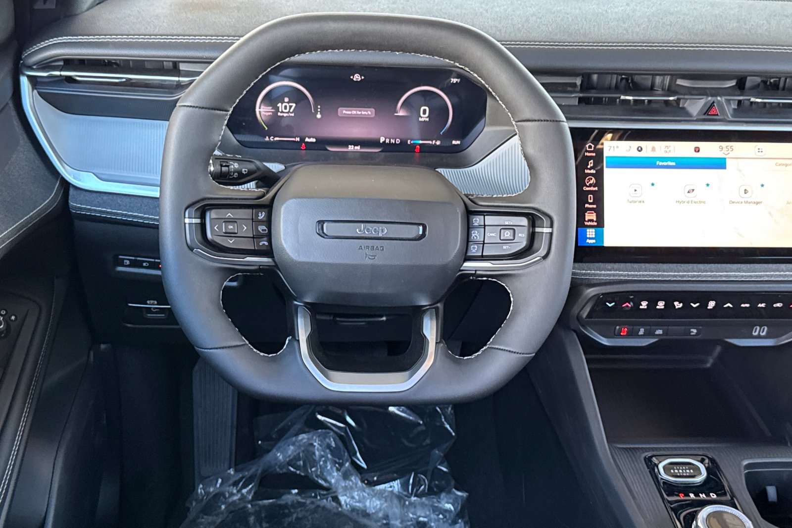 New 2026 Jeep Cherokee Laredo AWD/4WD image 13