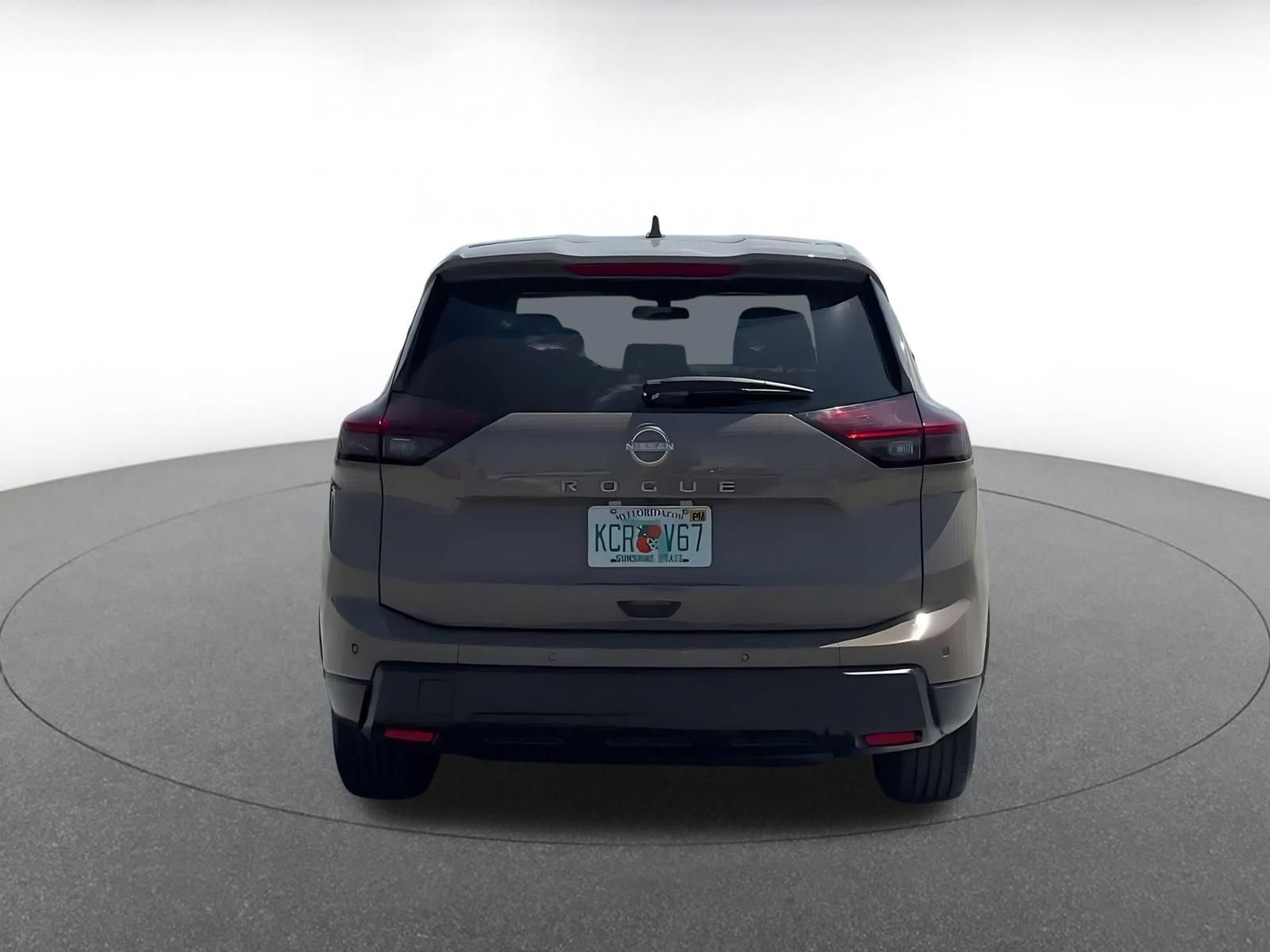 Used 2025 Nissan Rogue SV FWD image 12
