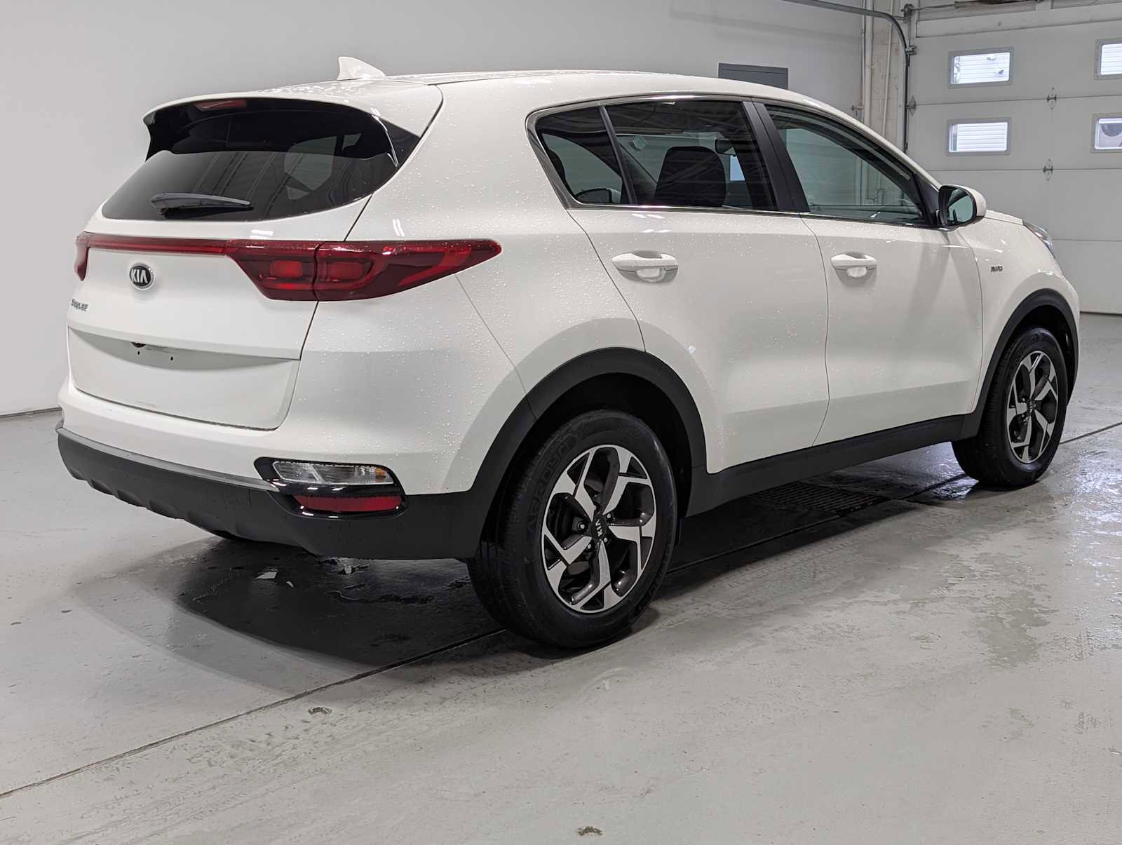 Used 2020 Kia Sportage LX AWD/4WD image 8