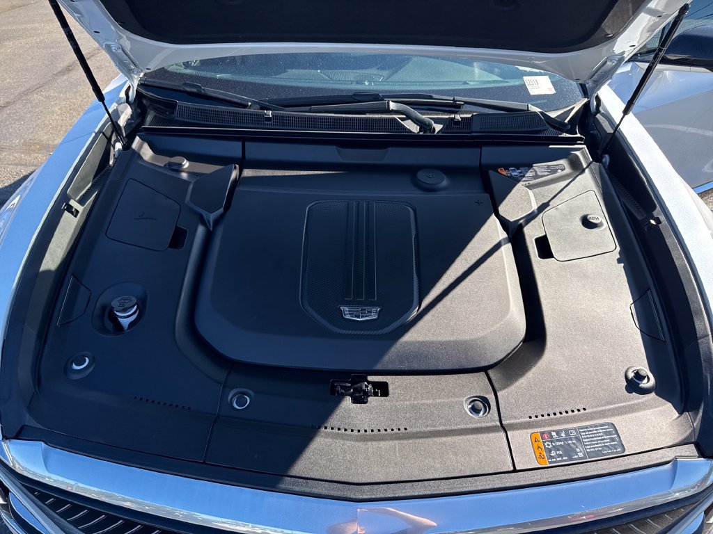 Used 2024 Cadillac Lyriq Luxury RWD image 24