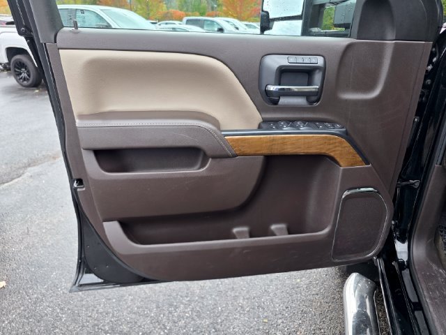 Used 2018 Chevrolet Silverado 1500 LTZ AWD/4WD image 20