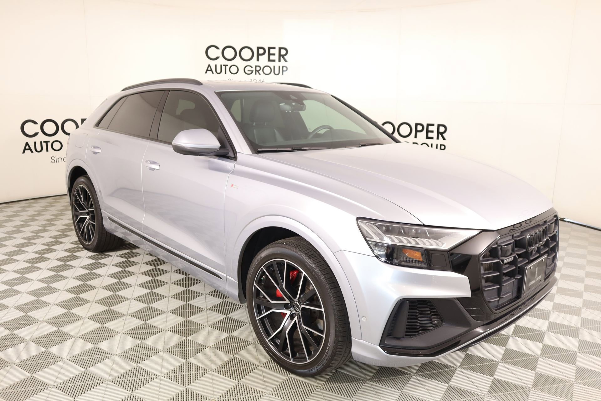 Used 2022 Audi Q8 Premium Plus AWD/4WD image 1