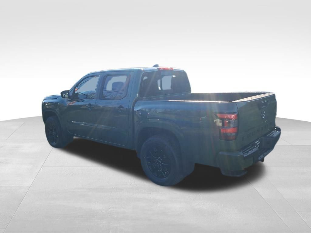 New 2026 Nissan Frontier SV w/ Tow Package AWD/4WD image 3
