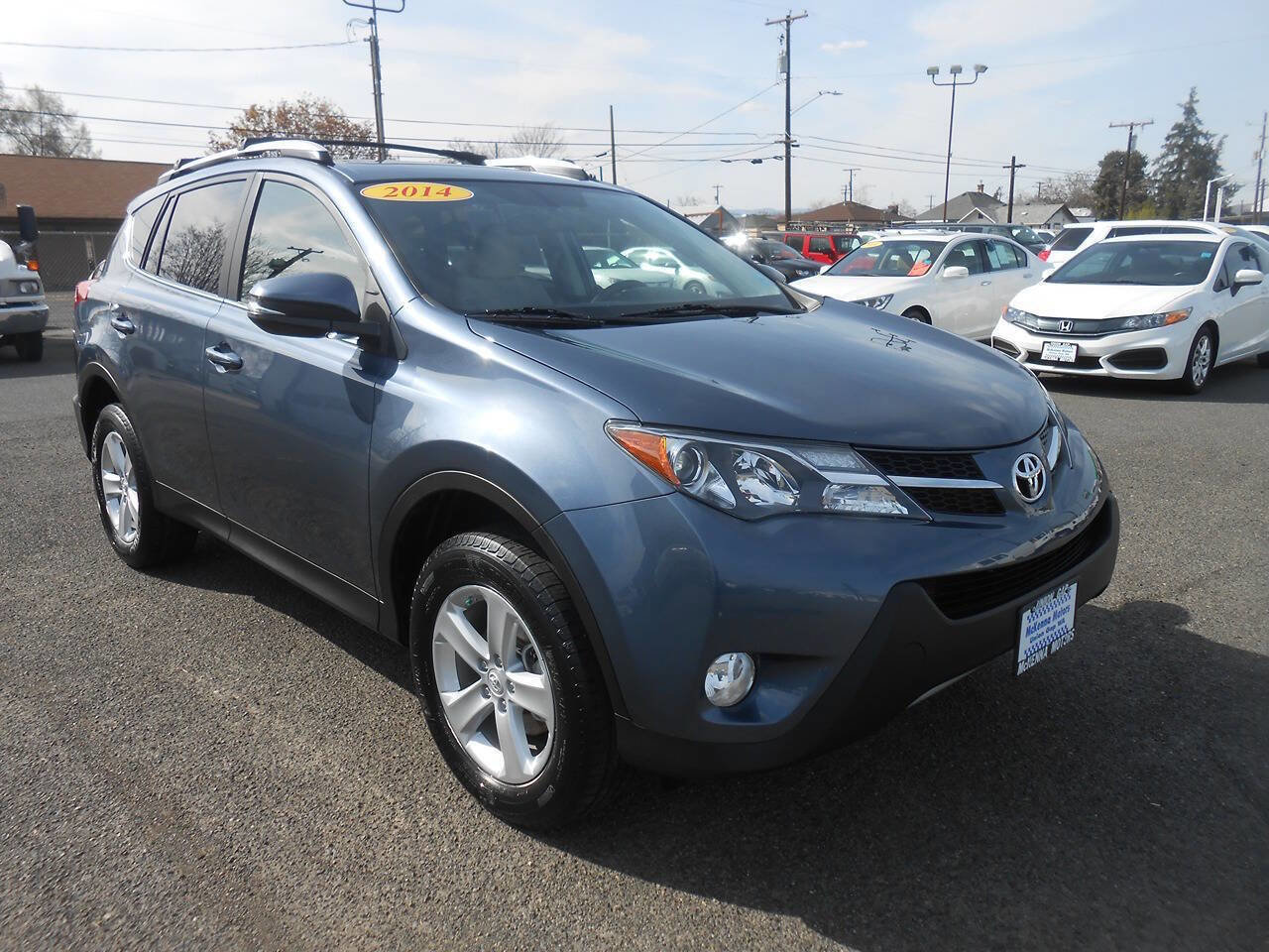 Used 2014 Toyota RAV4 XLE AWD/4WD image 3