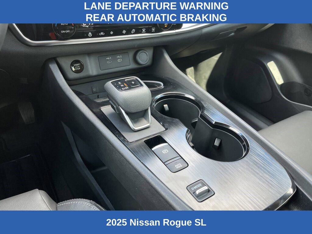 Used 2025 Nissan Rogue SL image 10